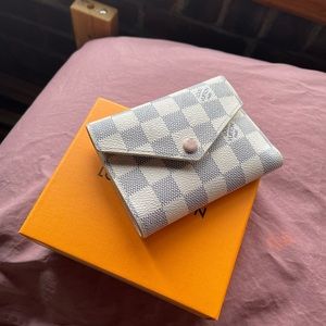 Louis Vuitton Victorine Compact Wallet